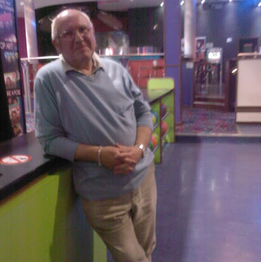 Malcolm Phillips Photo 16