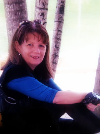 Ann Farmer Photo 38