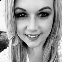 Amanda Dickson Photo 7