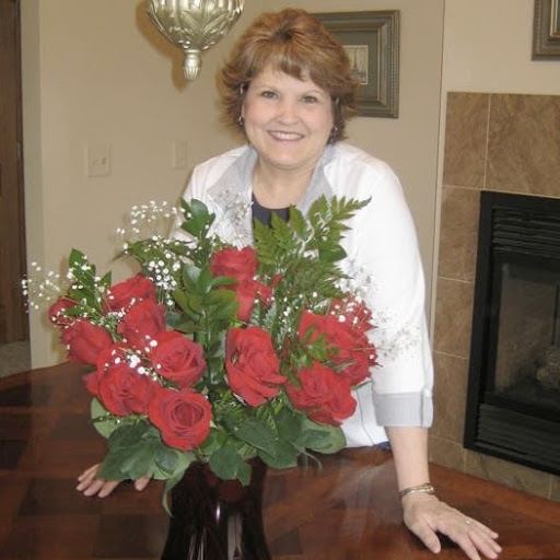 Christy Holt Photo 45