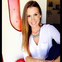 Robyn Hayes Photo 10