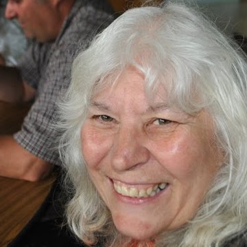 Brenda Heath Photo 34