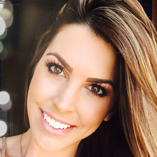 Elizabeth Sterling Photo 40