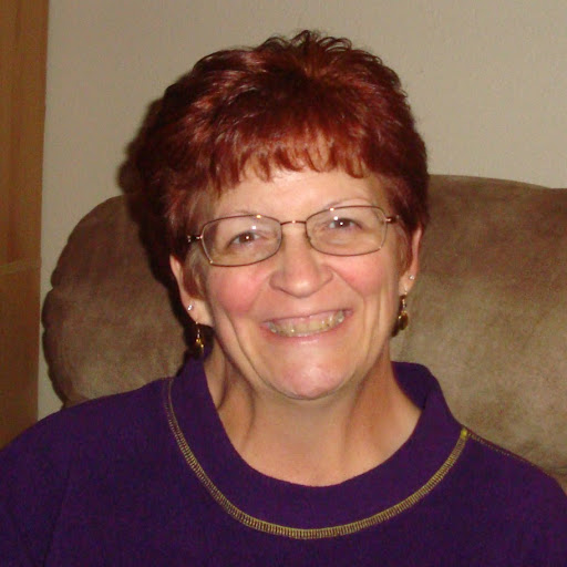 Julie Moody Photo 12