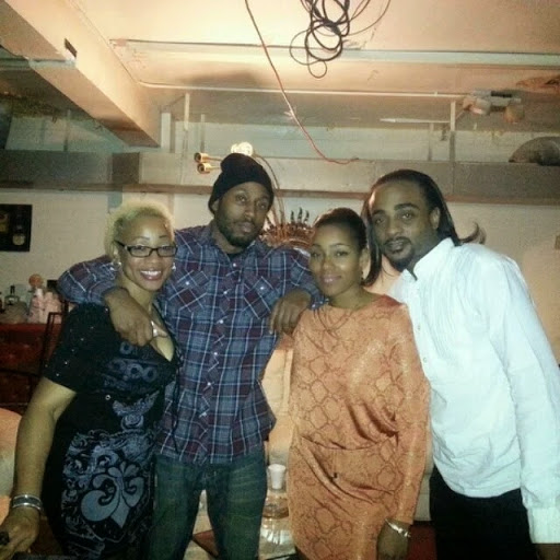 Sylvia Reynolds Photo 36