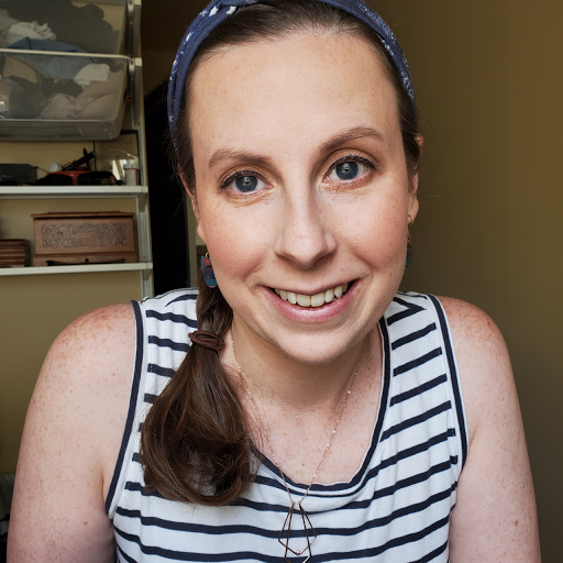 Lindsey Francis Photo 4