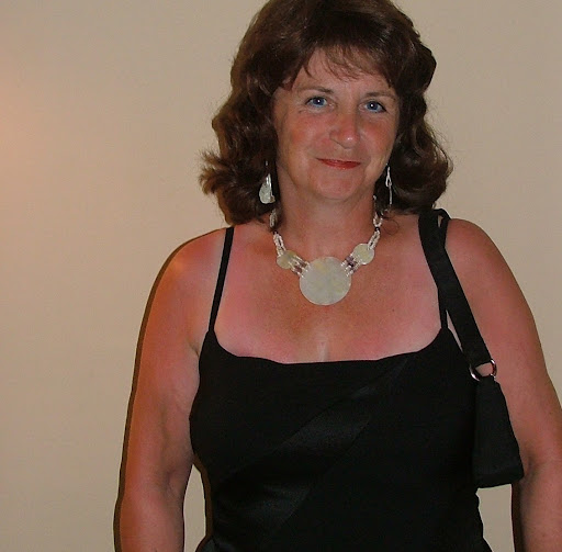 Rosalind Bell Photo 13