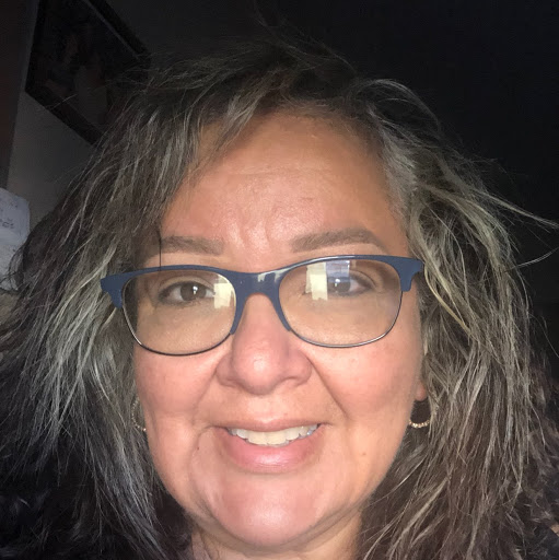 Lisa Salinas Photo 29
