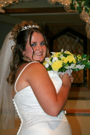 Laura Gideon Photo 7