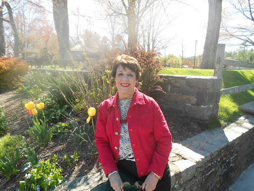 Christine Daugherty Photo 34