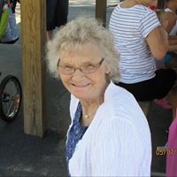 Samantha Poole Photo 19