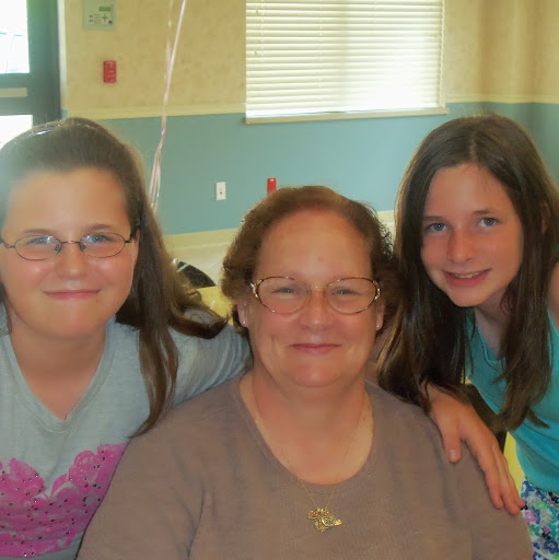 Donna Dunham Photo 29