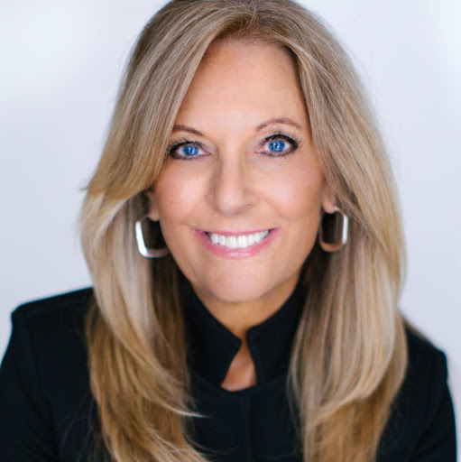 Debi Gould Photo 3
