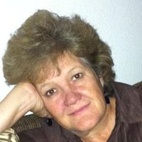 Janet Sheffield Photo 9