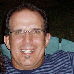 Michael Lyon Photo 38