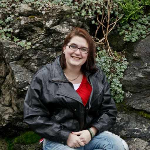 Kat Erickson Photo 9
