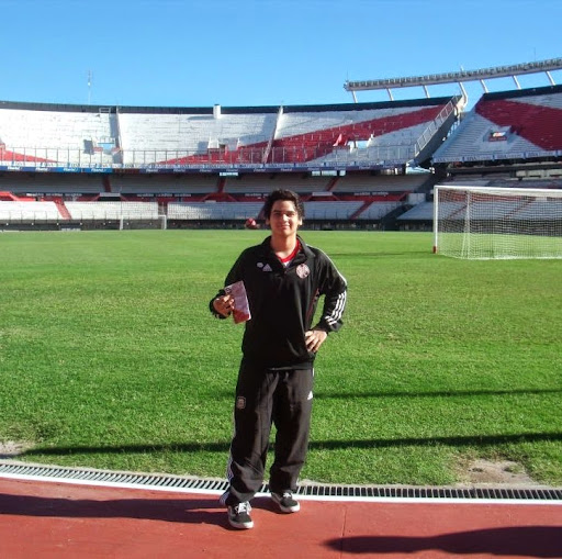 Thomas Navarro Photo 23