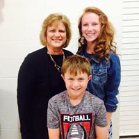 Debbie Gilbert Photo 38