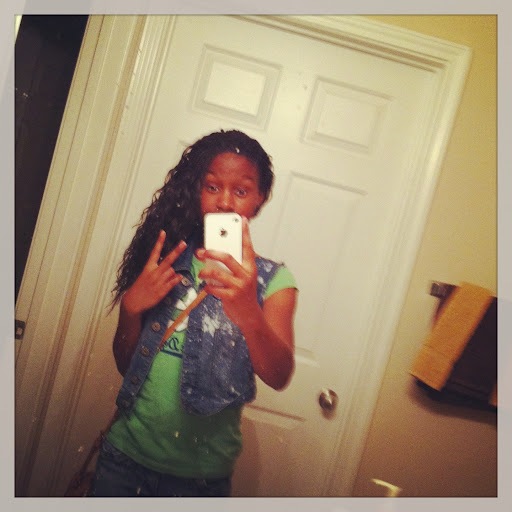 Myra Jones Photo 20