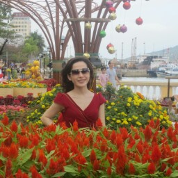 Nhi Tran Photo 30