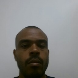 Gerald Neal Photo 47