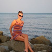 Anna Dozier Photo 3