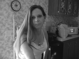 Teresa Miles Photo 17