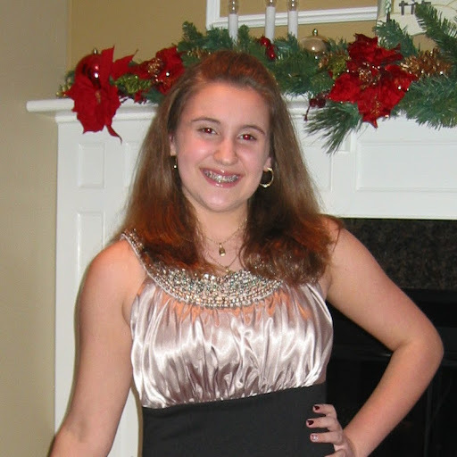 Kelly Donohue Photo 17