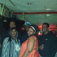 Marlin Brown Photo 28