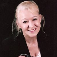 Carolyn Colvin Photo 31