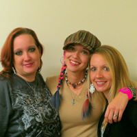 Kristin Powers Photo 11