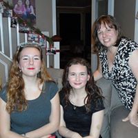 Laurie Long Photo 24