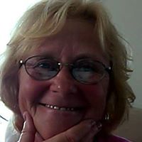 Linda Saucier Photo 13