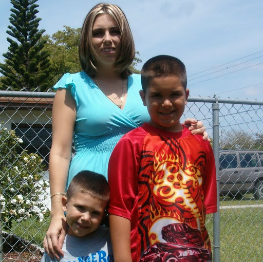 April Salas Photo 24