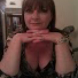 Tracey Burns Photo 33