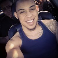Jeffrey Gomez Photo 29