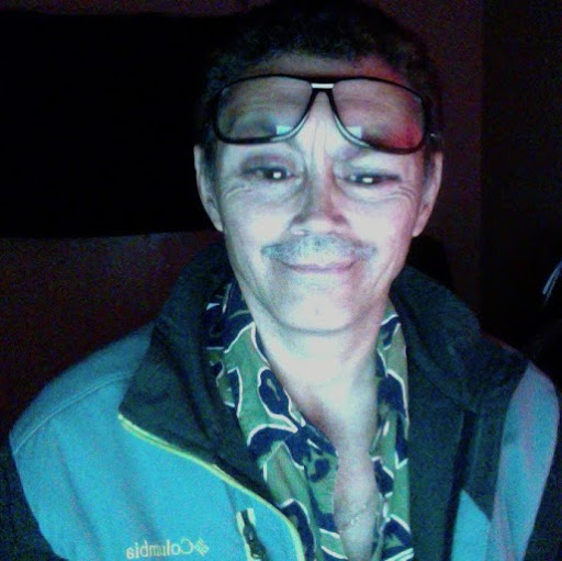 Oscar Esquivel Photo 12