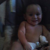 Denise Flores Photo 35