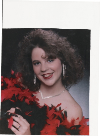 Candice Smith Photo 18