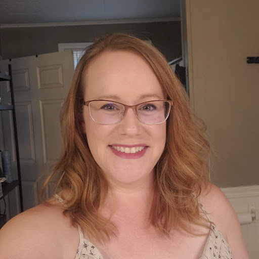 Amanda Murphy Photo 32