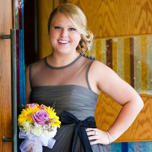 Beth Turner Photo 14
