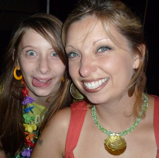 Lisa Perdue Photo 43