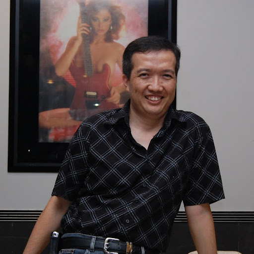 Tommy Chan Photo 11