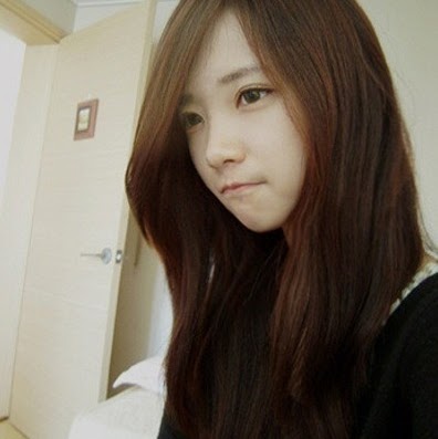 Hee Young Photo 33