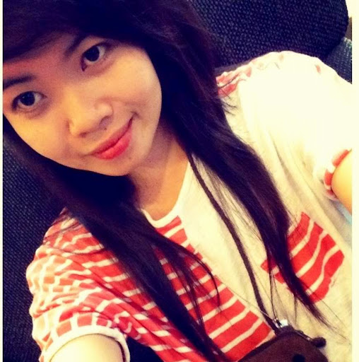 Janine Reyes Photo 11