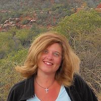 Teresa Lively Photo 8