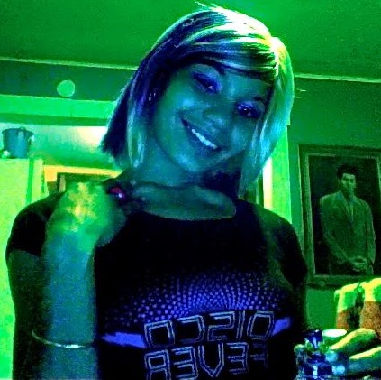 Tonya Webb Photo 6