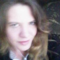 Elizabeth Mclaughlin Photo 38