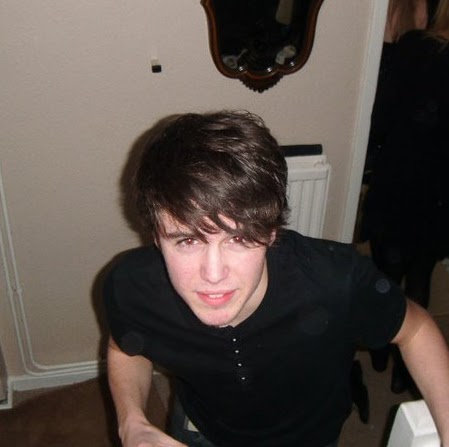 Matthew Richards Photo 24