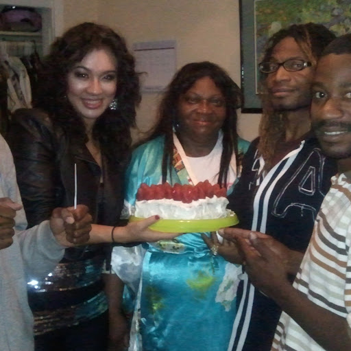 Teressa Robinson Photo 23